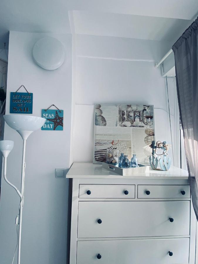 Arenales Beach Boutique Apartment 阿勒纳勒斯德尔索尔 外观 照片