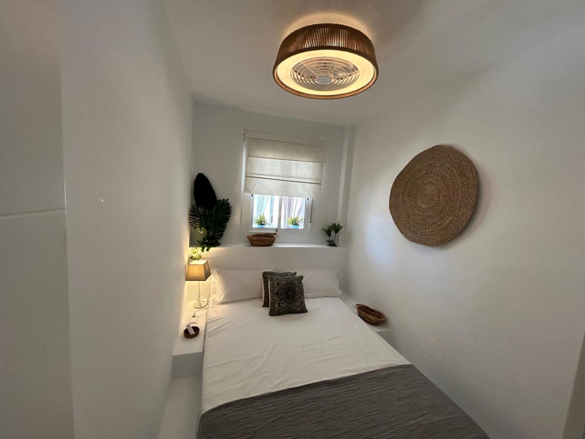 Arenales Beach Boutique Apartment 阿勒纳勒斯德尔索尔 外观 照片