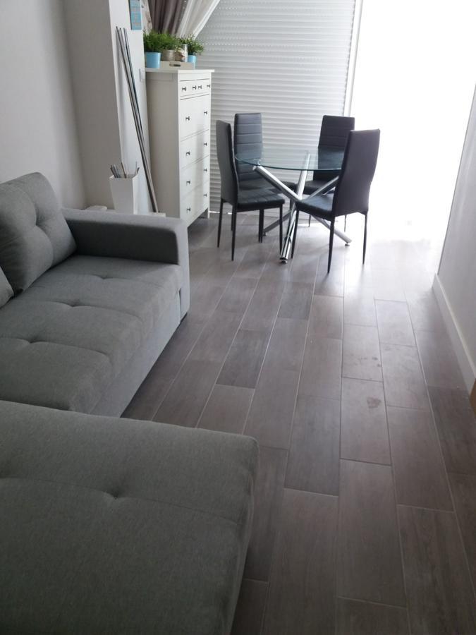 Arenales Beach Boutique Apartment 阿勒纳勒斯德尔索尔 外观 照片